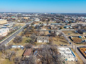 2718  Cleveland Street 