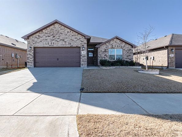 706  Presidio Street , Aubrey Texas 76227