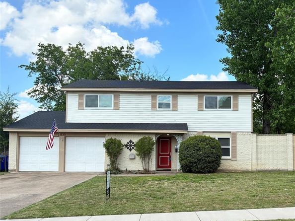 2823  Ermine Way , Farmers Branch Texas 75234