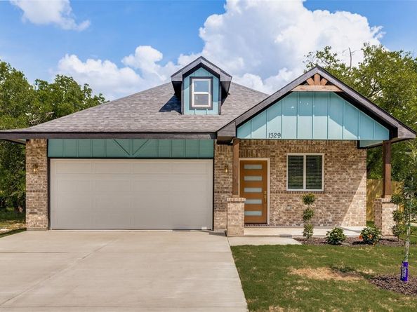 1329  Arizona Avenue , Fort Worth Texas 76104
