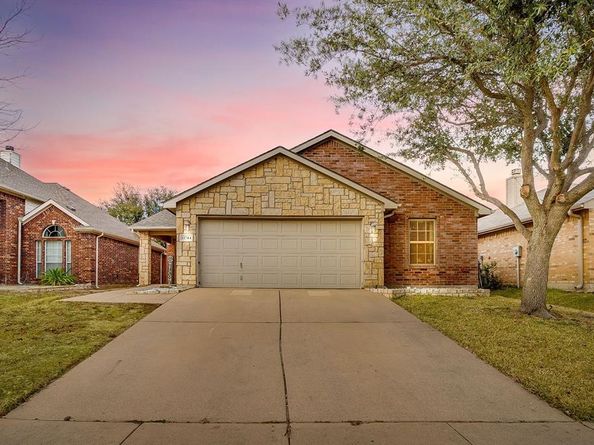 11744  Kenny Drive , Fort Worth Texas 76244