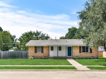 2425  Morningside Drive 