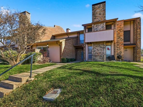 2705  Westgate Drive , Arlington Texas 76015