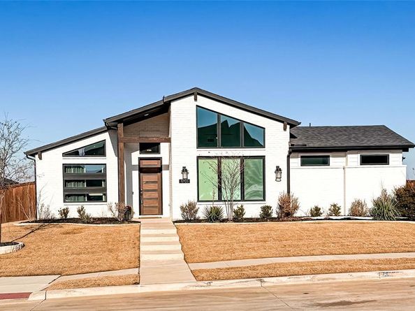 1701  Wintergreen Avenue , Haslet Texas 76052