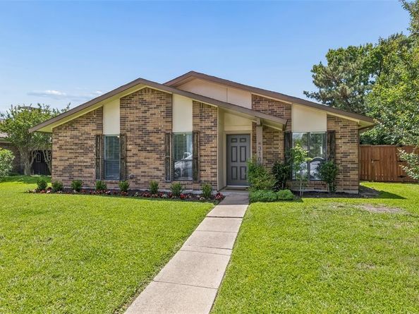 3109  Fairgate Drive , Carrollton Texas 75007