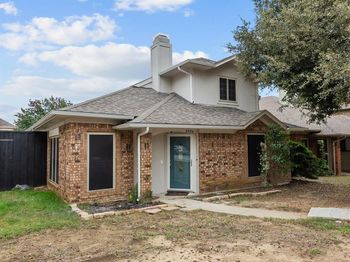 2906  Menlo Park Lane 