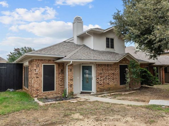 2906  Menlo Park Lane , Carrollton Texas 75007