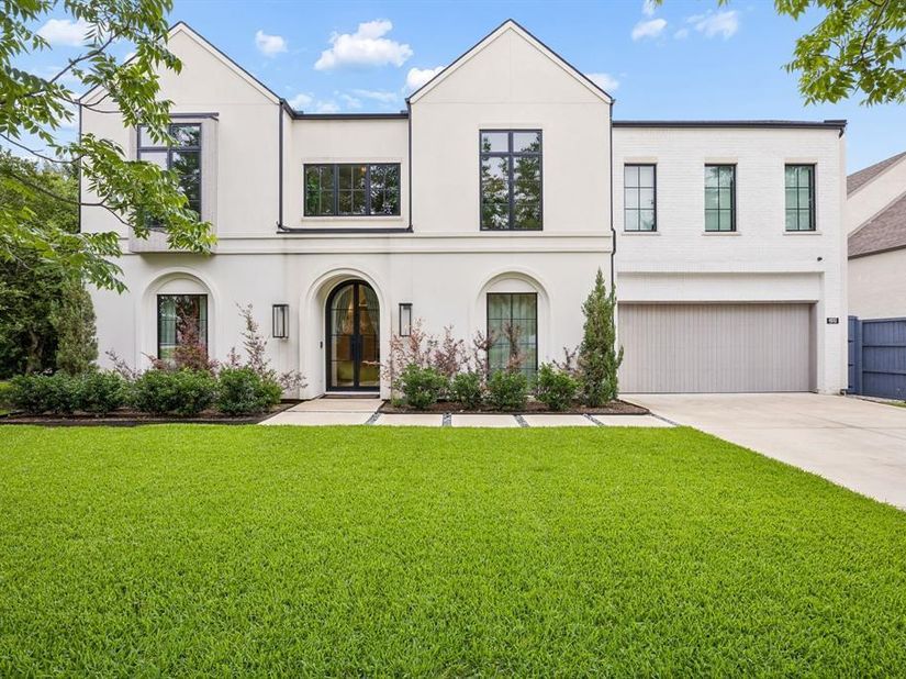 4032  Lively Lane , Dallas Texas 75220