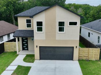2823  Curvilinear Court 