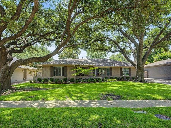 6238  Crestmont Drive , Dallas Texas 75214