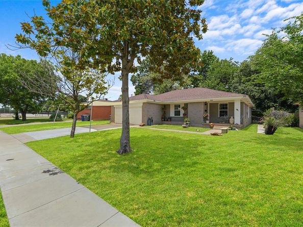 9209  Palisade Drive , Dallas Texas 75217