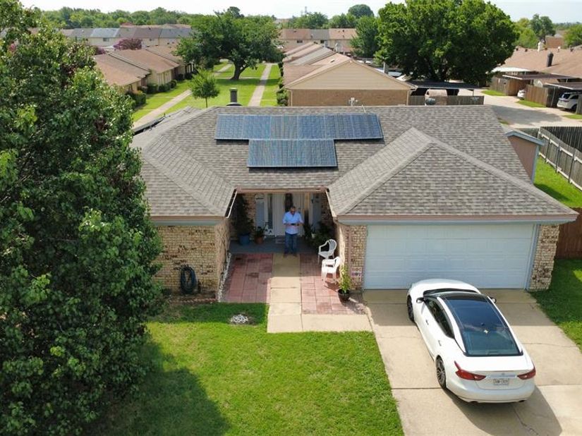 3030  Meadow Creek Court , Grand Prairie Texas 75052
