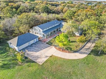 8248  Meadowbrook Drive 