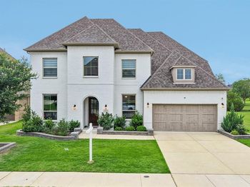 2000  Athena Drive 