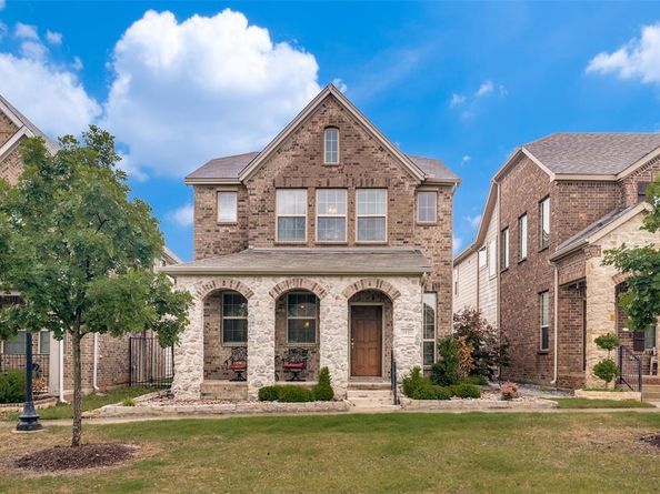3805  Margo Mews , Rowlett Texas 75089