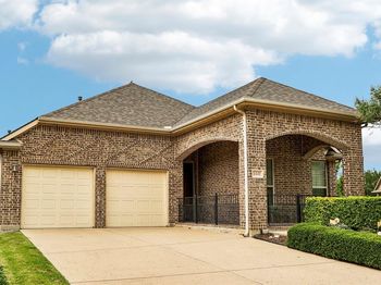 1441  Isabella Lane 