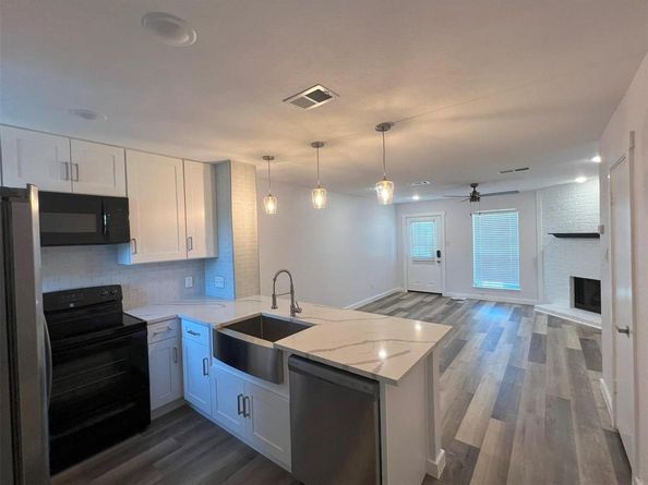 2400  Jupiter Road  6, Plano Texas 75074