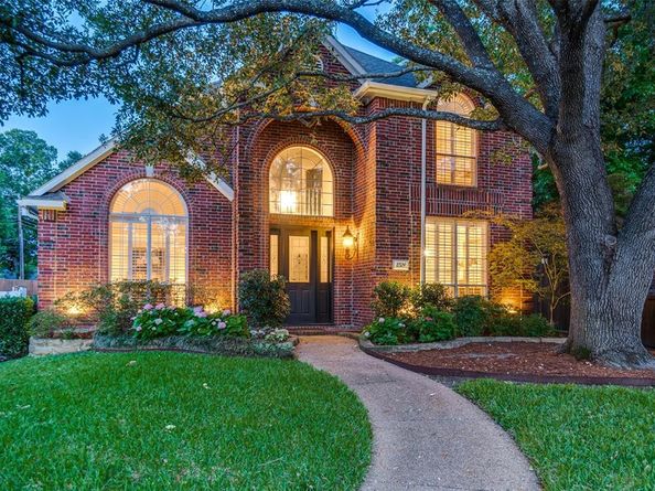 8524  Breakers Point , Dallas Texas 75243