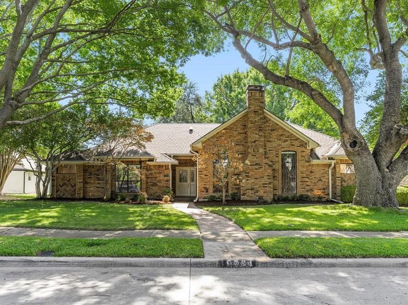 6604  Garfield Drive , Plano Texas 75023