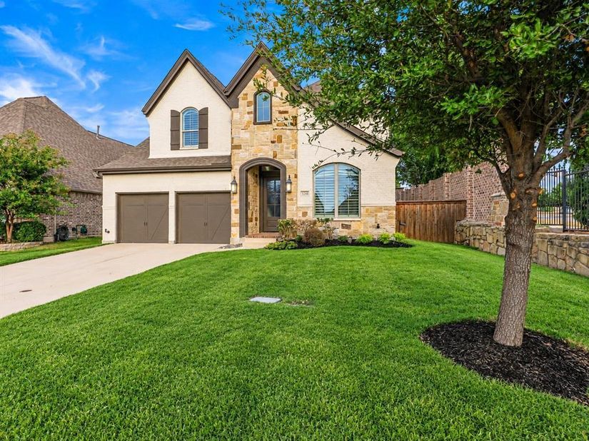 3240  Lexington Drive , Celina Texas 75009