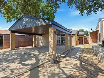 1518  El Camino Real  