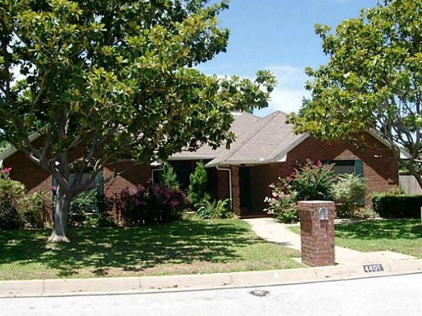 4401  Waycross Drive , Arlington Texas 76016