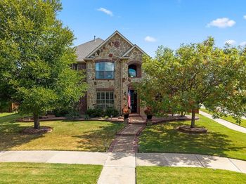 4823  Linda Lane 