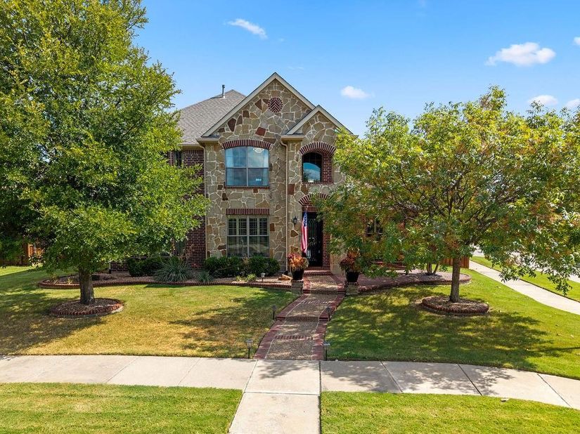 4823  Linda Lane , Frisco Texas 75033