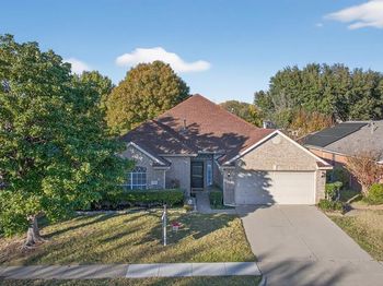 3921  Larkspur Drive 