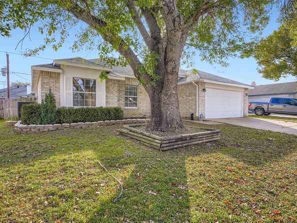 6609  Pecanwood Drive , Arlington Texas 76001