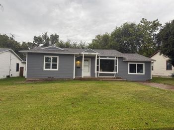 2202  Cunningham Street 