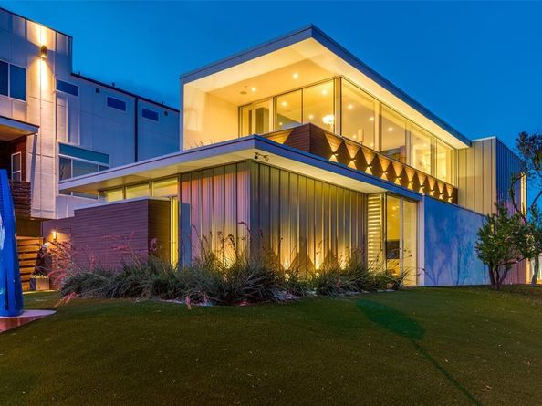 2300 N Carroll Avenue , Dallas Texas 75204