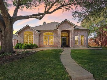 1001  Homestead Trail 