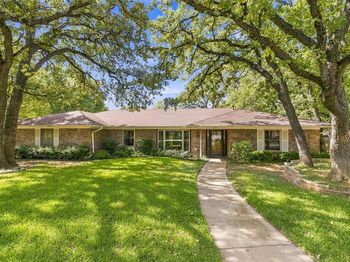 1007  Tanglewood Lane 