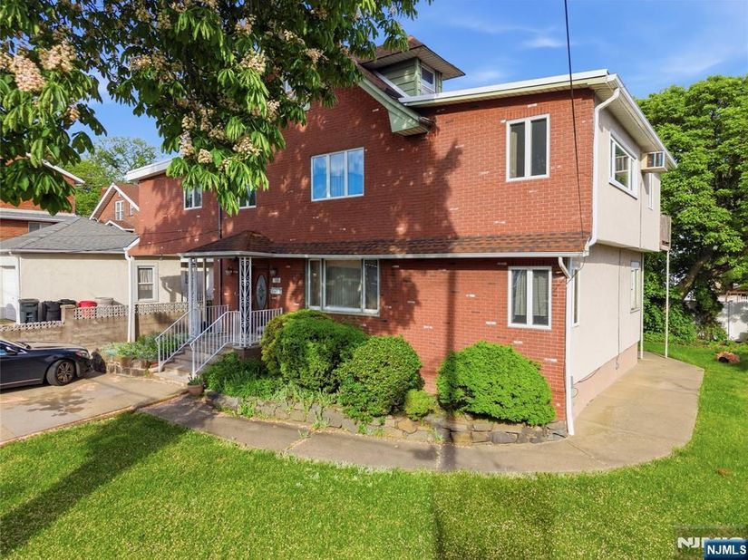 388 Highland Avenue, Cliffside Park NJ 07010