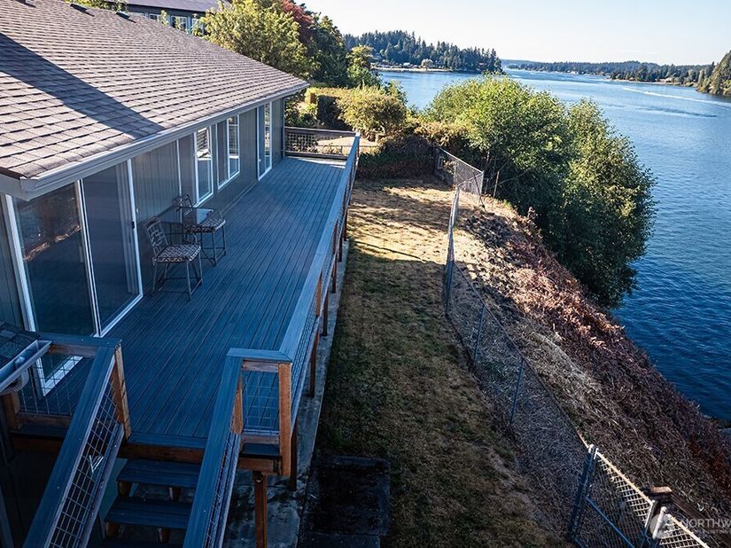 2644 Stevens Drive, Bremerton WA 98312