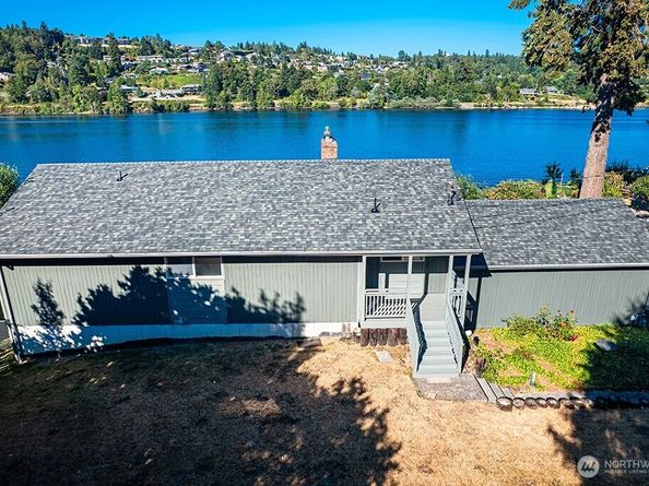 2644 Stevens Drive, Bremerton WA 98312