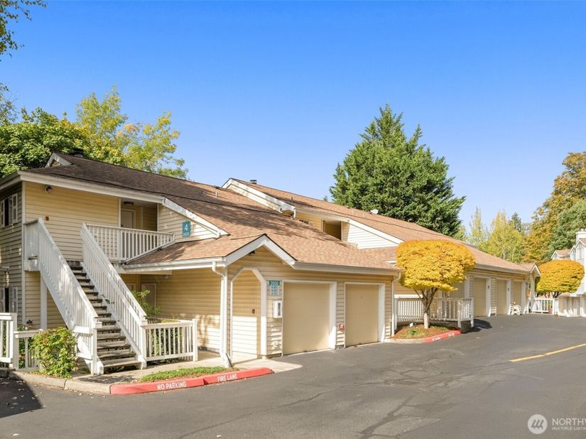 2600 118th Avenue SE 4101, Bellevue WA 98005