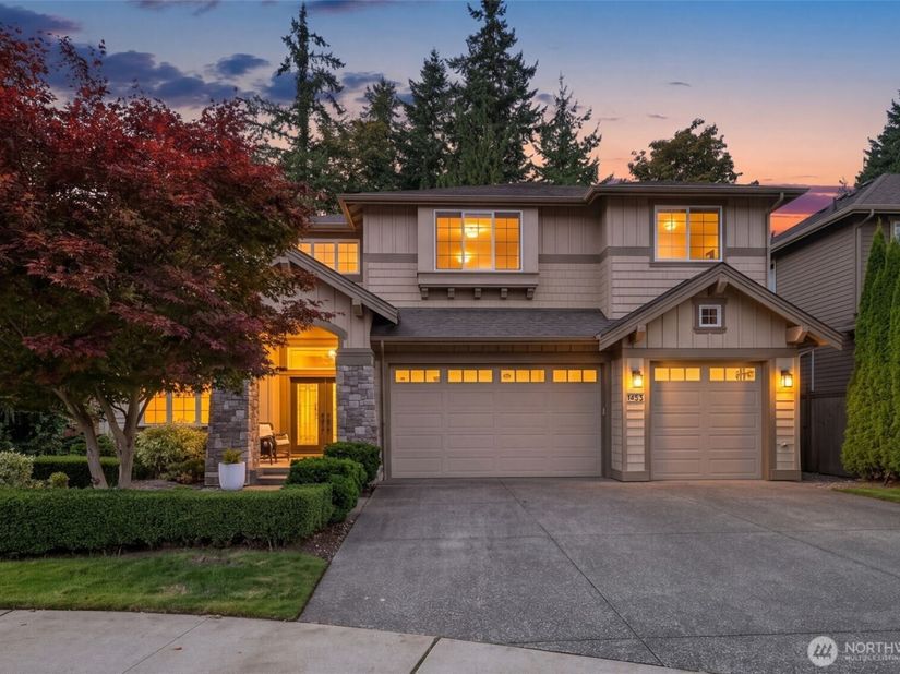 1453 244th Place SE, Sammamish WA 98075