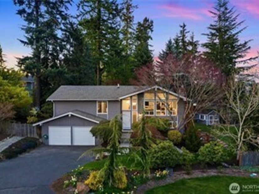 10728 NE 196th Street, Bothell WA 98011