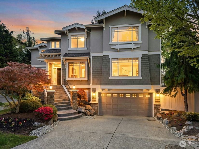 7003 117th Place NE, Kirkland WA 98033
