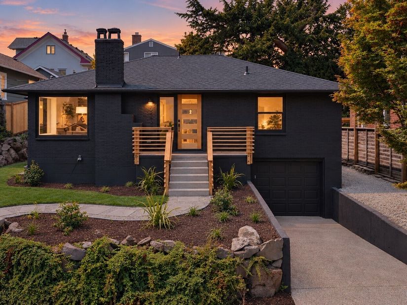 8019 Bagley Avenue N, Seattle WA 98103