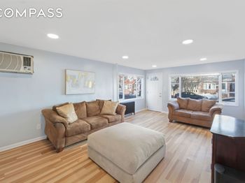 1530 East 51st Street