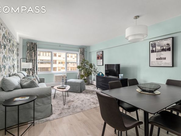 40 Sutton Place 4J, New York NY 10022