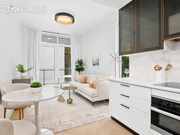 101 East 2nd Street 3C, New York NY 10009