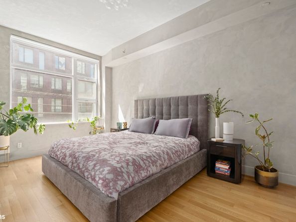 29 South 3rd Street 2B, Brooklyn NY 11249