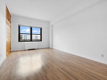 1020 Grand Concourse