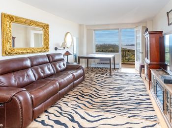 5700 Arlington Avenue