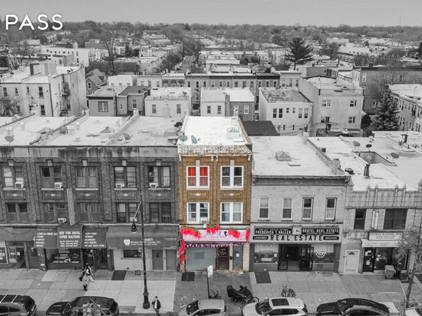 71-18 Myrtle Avenue, Queens NY 11385