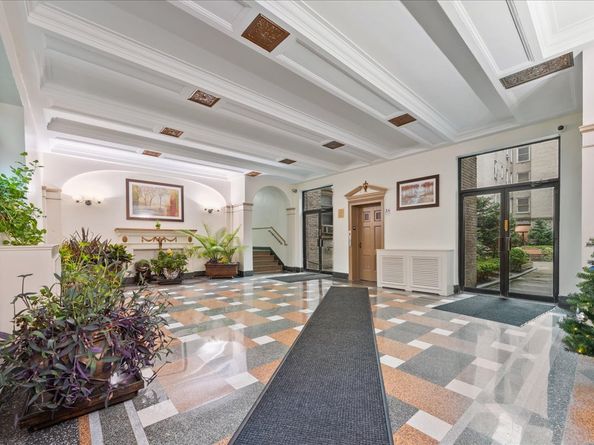 763 Ocean Parkway 4J, Brooklyn NY 11230